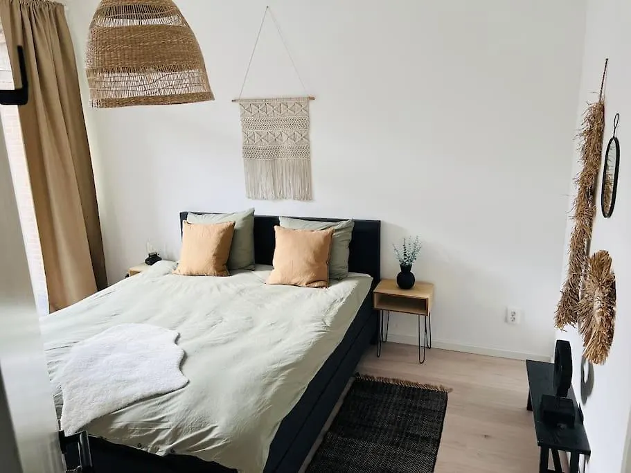 Apartment M Adam III Rotterdam Netherlands