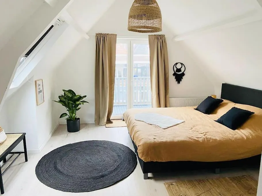 Apartment M Adam III Rotterdam Netherlands